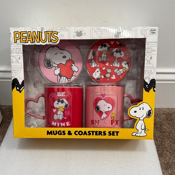 Peanuts Other - Peanuts Snoopy Red and Pink Mug & Coaster Set NIB